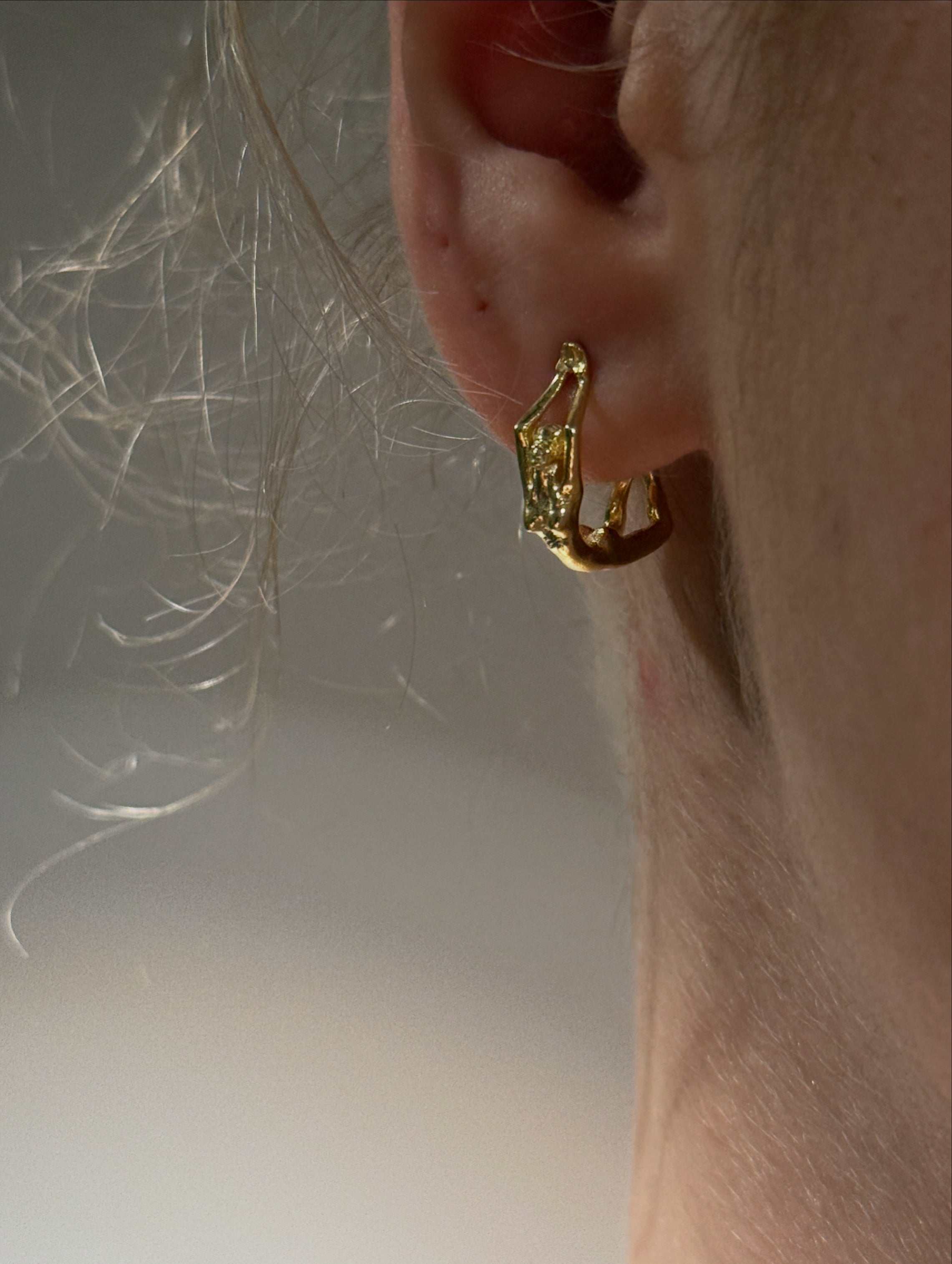 Ballerina Hoops - Gold