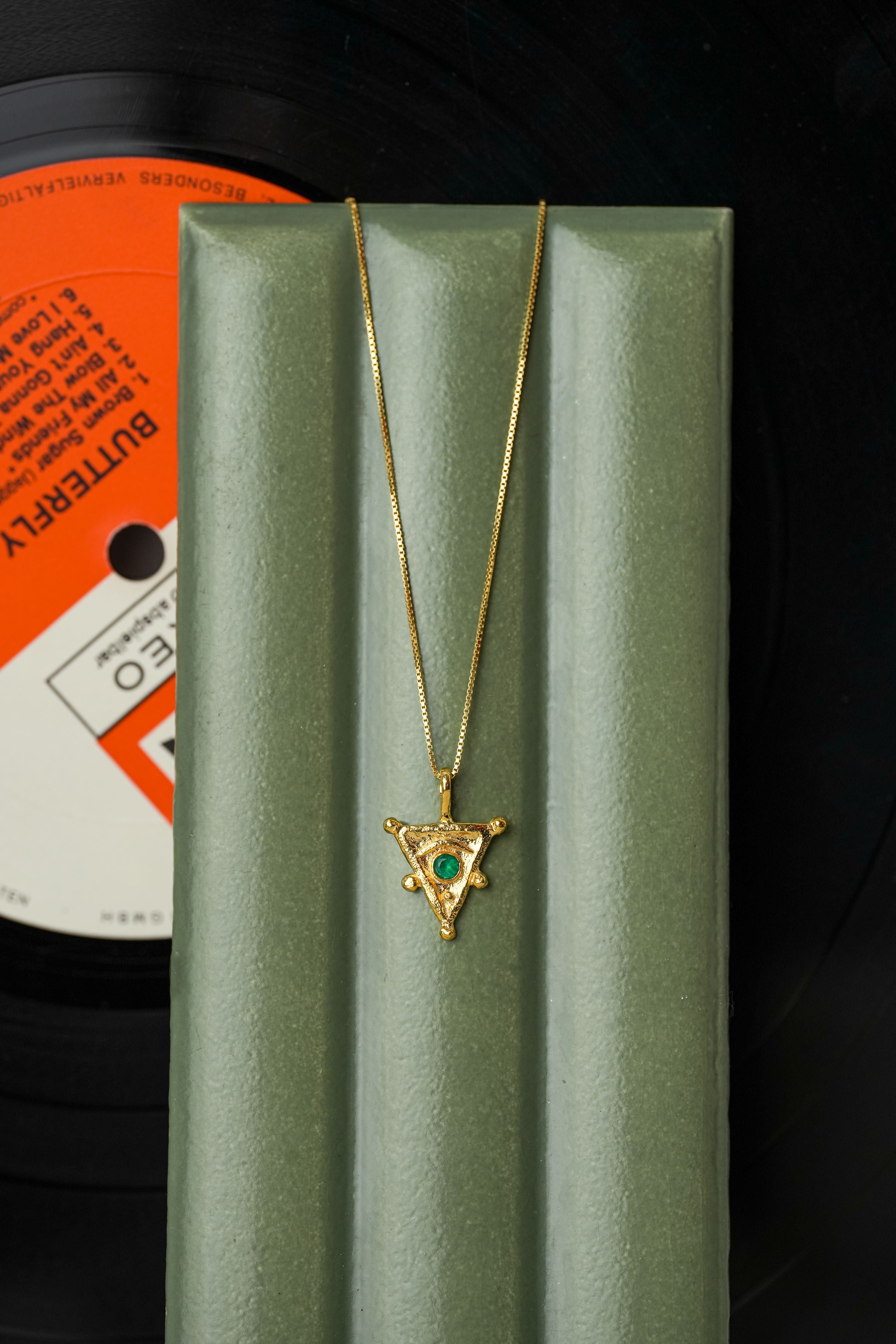 Triangle - Emerald